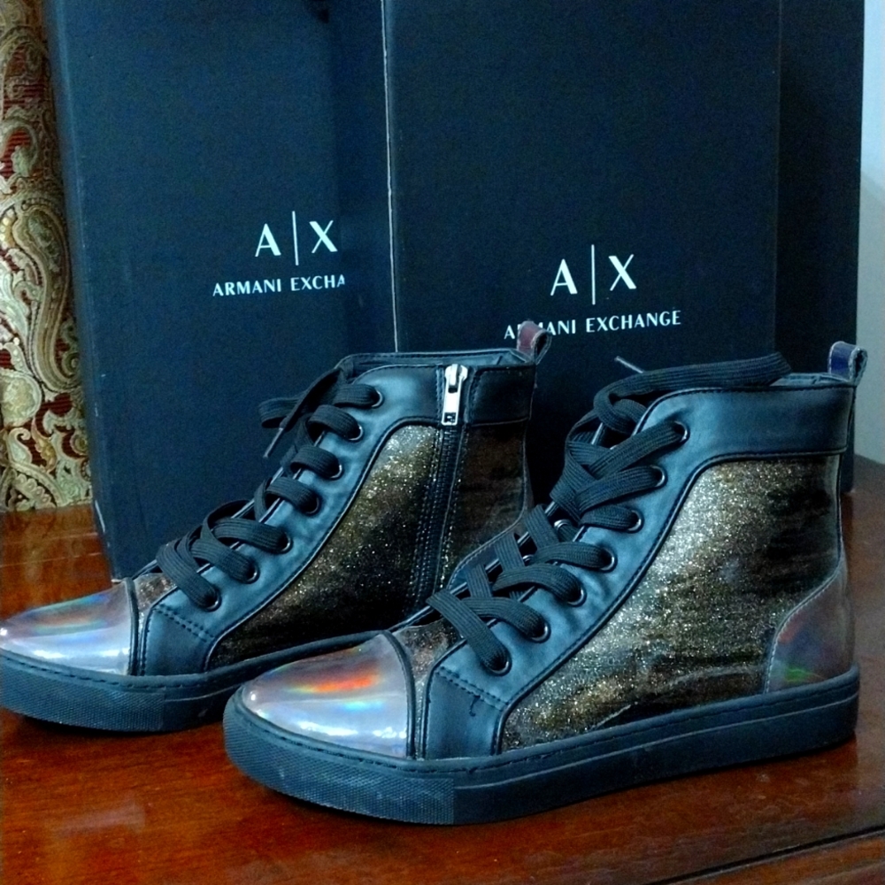 Men's low cut boots